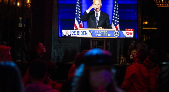 Biden, ‘esperti per piano anti Covid’