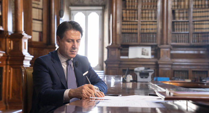 Conte, 2021 anno della riforma fiscale e politiche lavoro