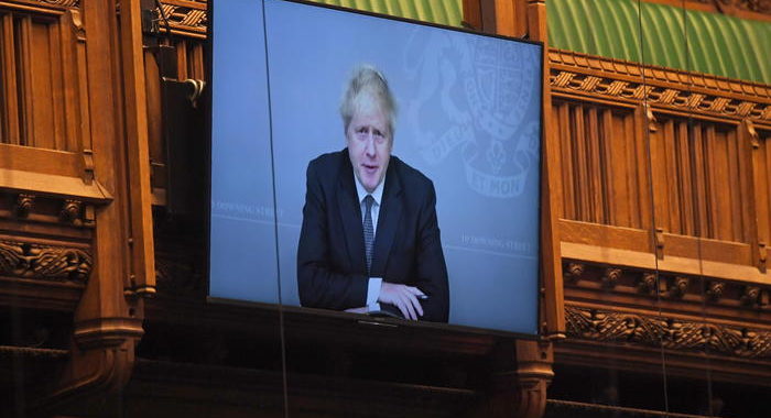 Covid: Johnson annuncia dopo lockdown, relax sui pub