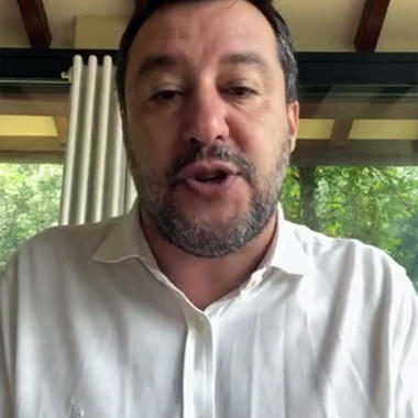 Covid: Salvini, chiudere tutti a casa sconfitta per il Paese