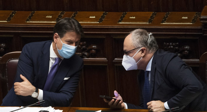Gualtieri, 1,4 mld alle Regioni. Non cambia la maggioranza