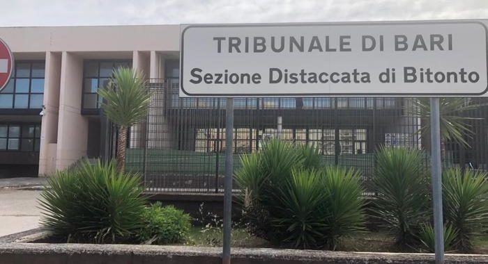 Mafia: processo a clan Foggia, 25 condanne