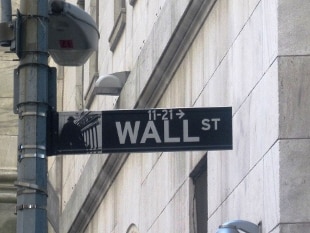 Rally Wall Street nel giorno voto Usa: Dj chiude a +2,05%