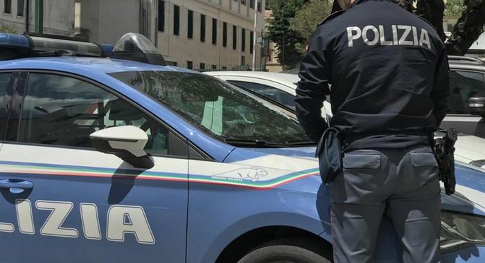 Terrorismo: auto addestramento per attentati, arrestato