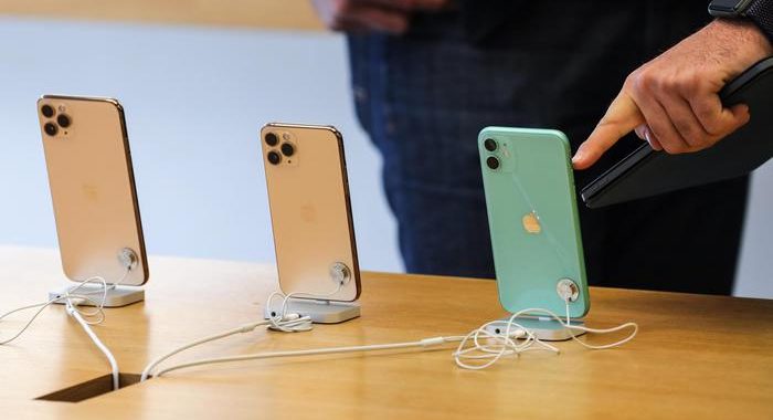 Apple: iPhone 11 con problemi schermo, sostituzione è gratis