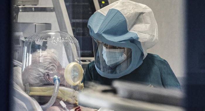 Covid: oltre 67 milioni di casi nel mondo