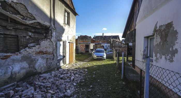 Croazia, nuova scossa di terremoto di magnitudo 4