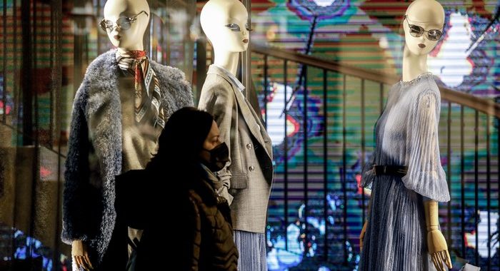Dl Natale:Federmoda,20 mila negozi e 50 mila posti a rischio