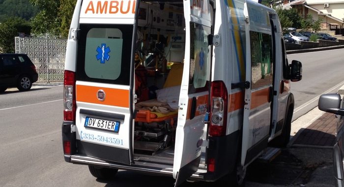 Investito da un furgone, muore 12enne a Reggio Emilia