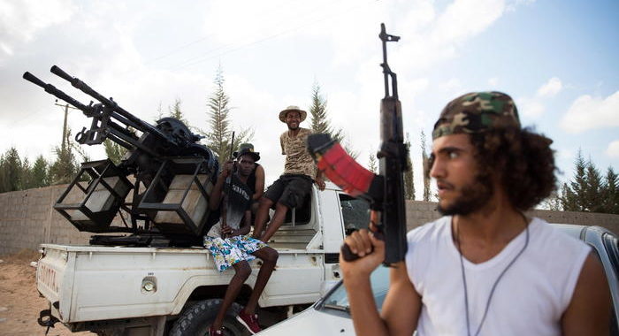 Libia: Haftar,riprendere armi per cacciare l’occupante turco