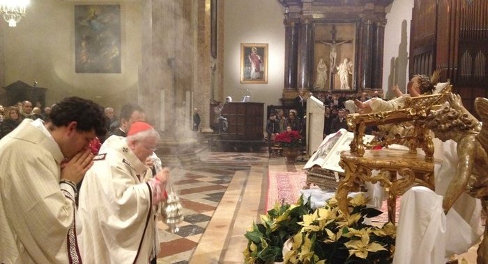 Natale: Cei, orario Messe sarà compatibile con coprifuoco