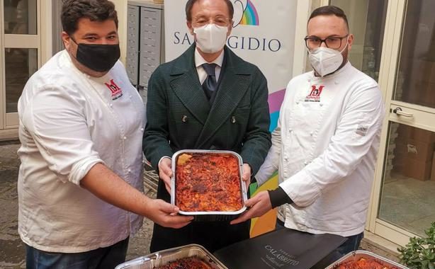 Natale: Confesercenti Campania dona 1.500 ‘lasagne solidali’