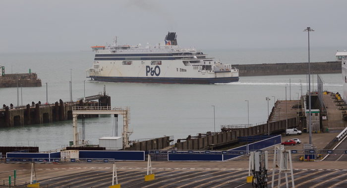 Primi passeggeri arrivati in Francia da Dover