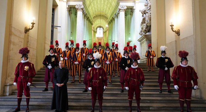 Vaticano: Guardie Svizzere in aumento,da gennaio saranno 135