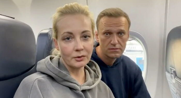 Atterrato a Mosca Sheremetyevo l’aereo di Navalny