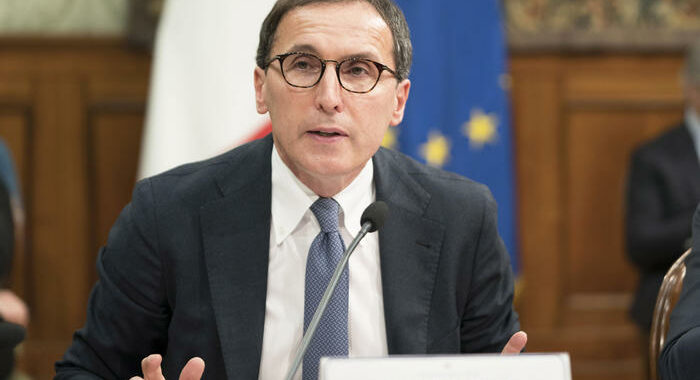 Boccia, più rigore su Rt per agevolare campagna vaccinazioni