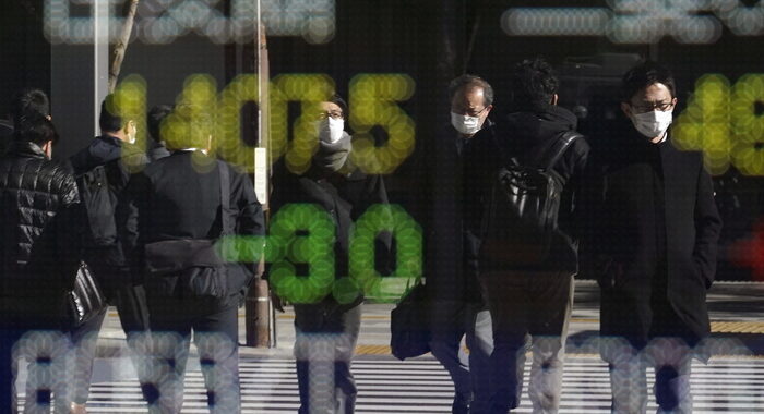 Borsa: Tokyo, apertura in netto calo (-2,28%)