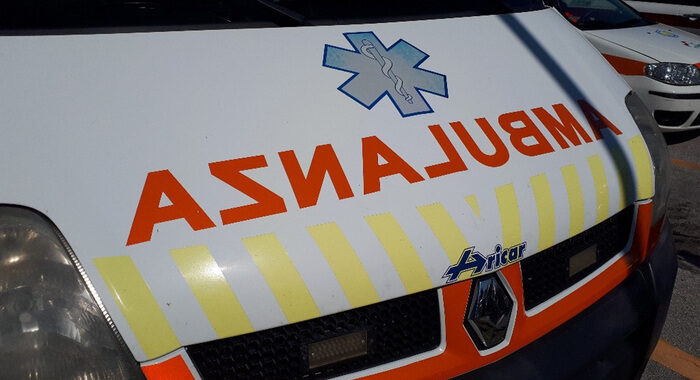 Botti: 13enne morto ad Asti, parenti danneggiano ospedale