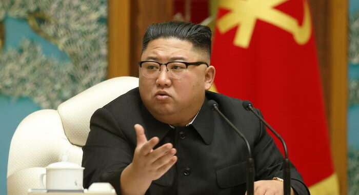 Corea Nord:Kim a cittadini,grazie per sostegno in tempi duri