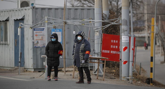 Covid: Cina, un decesso per la prima volta dopo 8 mesi