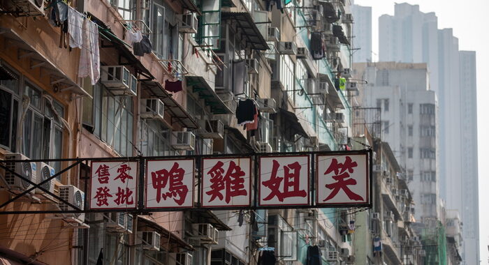 Covid: media, primo lockdown a Hong Kong