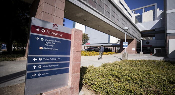 Covid: Usa, 137.885 casi e 1.381 morti in 24 ore