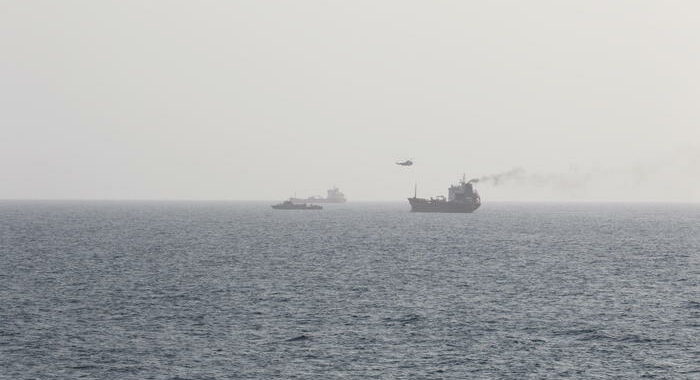 Iran sequestra cargo Corea Sud nello Stretto di Hormuz