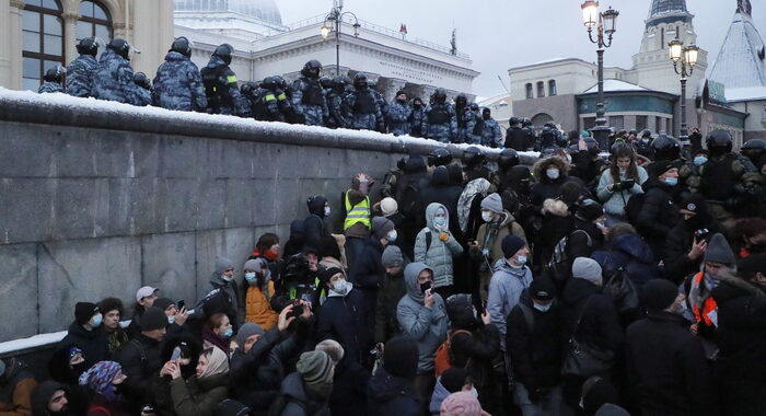 Navalny: ong, oltre 4.000 fermi alle proteste in Russia