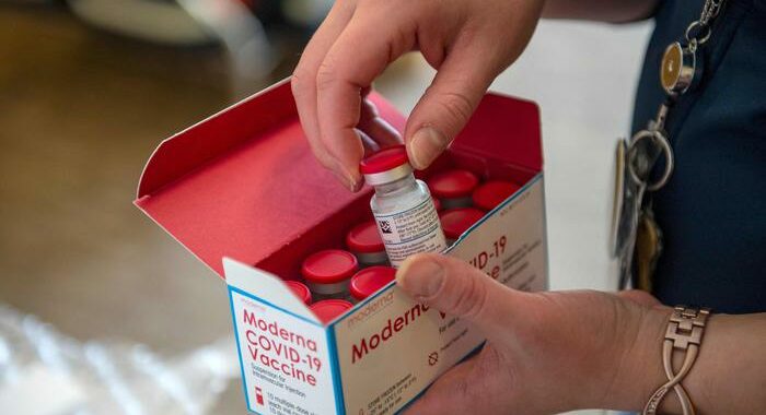 Vaccini Moderna in Italia dalla prossima settimana