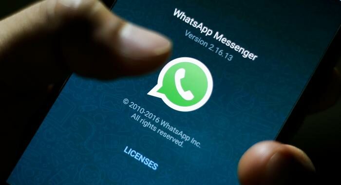 Whatsapp, Garante ‘informativa a utenti poco chiara’