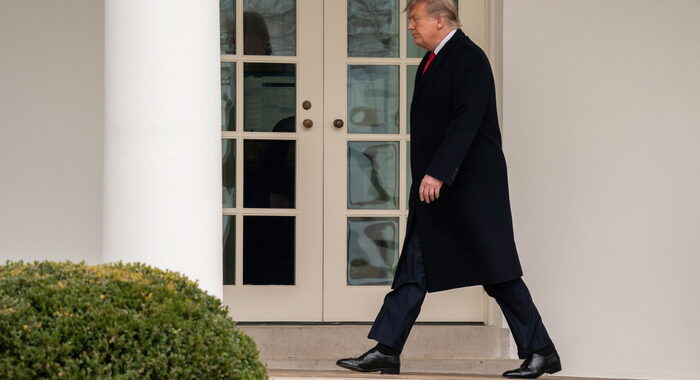 Wp, pressioni Trump in Georgia da impeachment o da tribunale