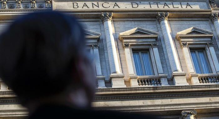 Bankitalia: debito 2020 salito a 2.569,3 miliardi