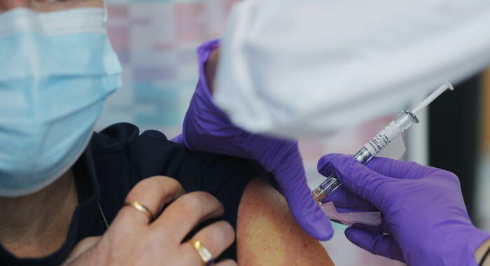 Covid: Usa, somministrate oltre 50 milioni dosi di vaccini