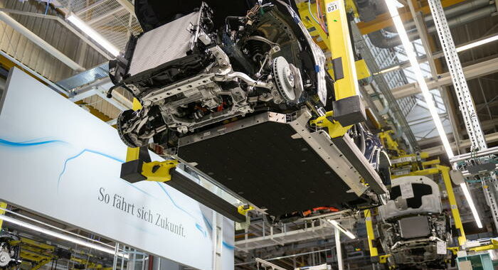 Germania: nel 2020 export crollato del 9,3%