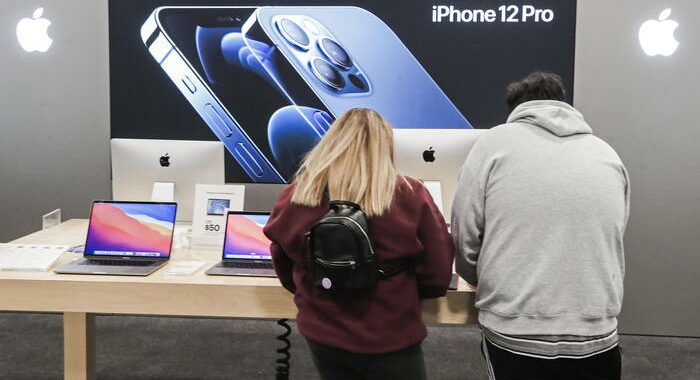 L’iPhone pieghevole potrebbe arrivare nel 2022