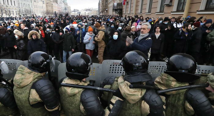Mosca espelle diplomatici europei’partecipazione a proteste’
