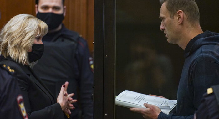 Navalny, Putin passerà alla storia come l’avvelenatore
