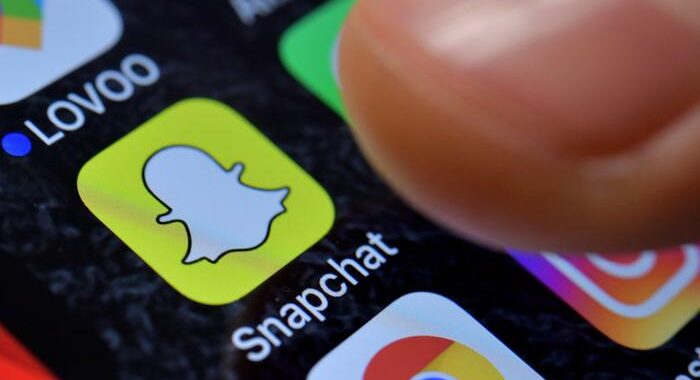 Su Snapchat arriva funzione per pulire la lista di amici