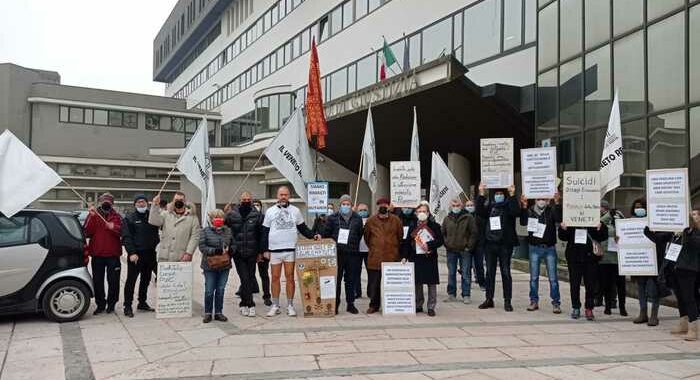 Veneto Banca: chiesto rinvio a giudizio per ex ad Consoli