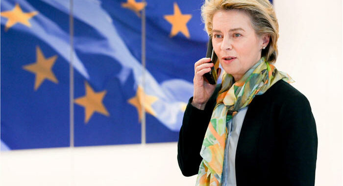 Astrazeneca:Draghi sente Von Der Leyen,no evidenza trombosi