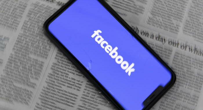 Australia: accordo Facebook-Murdoch su condivisione notizie