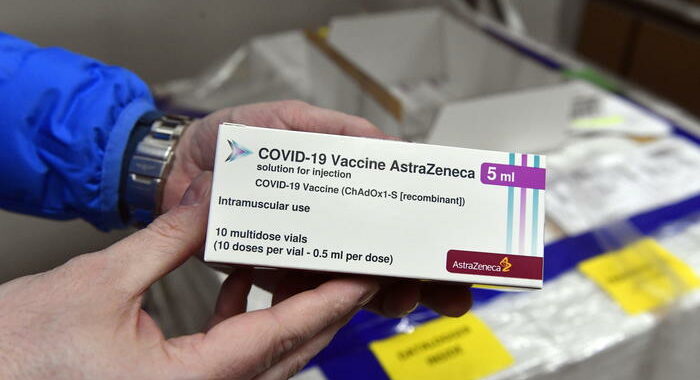 Australia: l’Ue riveda il bando all’export sui vaccini