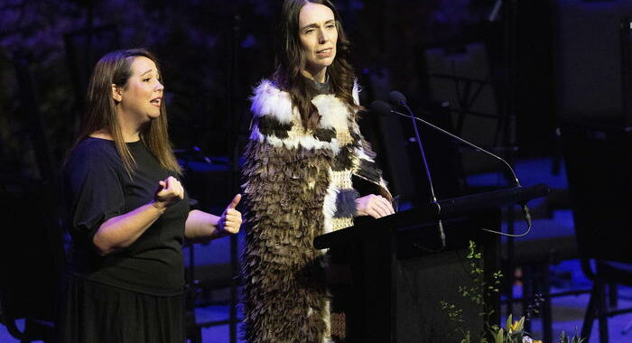 Christchurch: Ardern, abbiamo dovere di sostenere musulmani