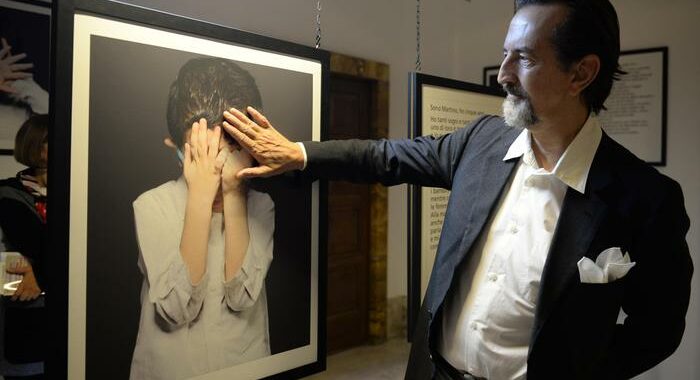 Covid: il fotografo Giovanni Gastel in gravissime condizioni