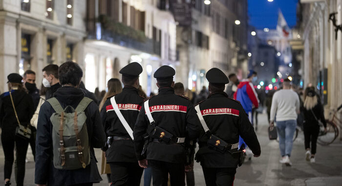 ++ Covid:in un anno 47 mln controlli polizia,600mila sanzionati