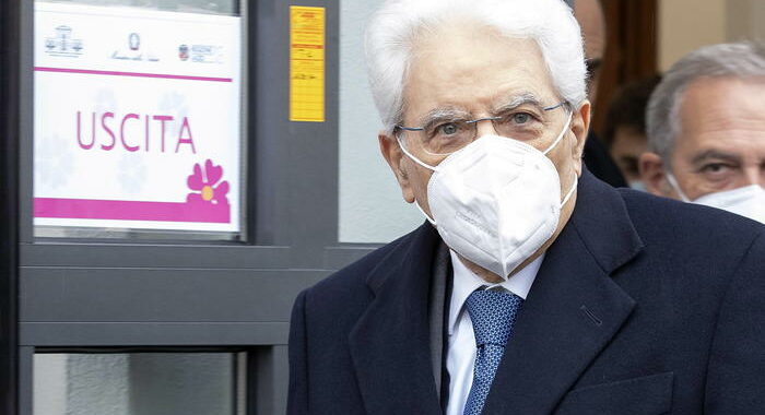 Covid:Mattarella,ci attende ricostruzione,ripensare sviluppo