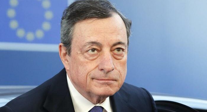 Draghi, Italia per prima in Ue ha posto tema export vaccini