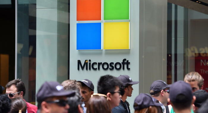 ‘Falla’ in sistemi Microsoft, aziende sotto attacco hacker