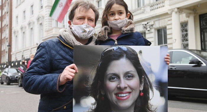 Iran: Nazanin Zaghari-Ratcliffe in tribunale, nuovo processo