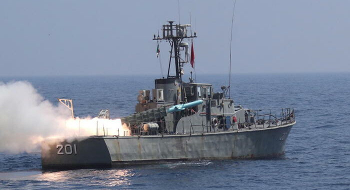 Media Iran, su nave colpita nessuna prova contro Teheran